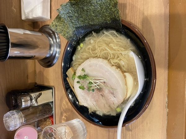 「濃厚豚骨塩、餃子」@濃厚豚骨ラーメン はなふさの写真