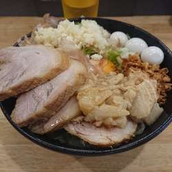 小まぜそば豚まし