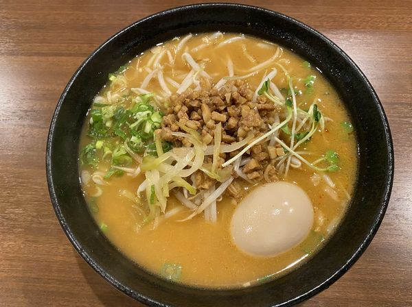 「坦々麺800+炒飯550」@ラーメン金太郎の写真