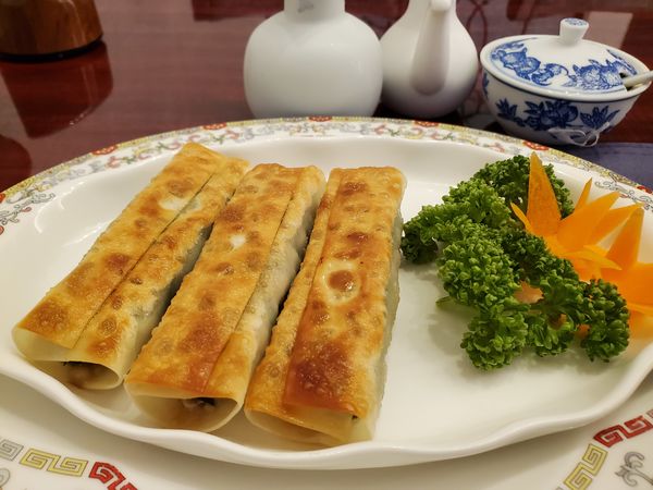 「韮鉄餃子」@中国名菜 敦煌 （チュウゴクメイサイ トンコウ）の写真