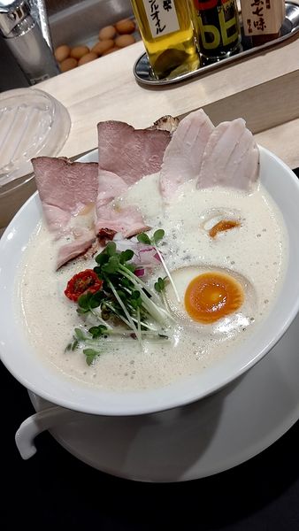 「鶏白湯泡ramen〜醤油〜　800円」@鶏白湯泡ramenたまきの写真
