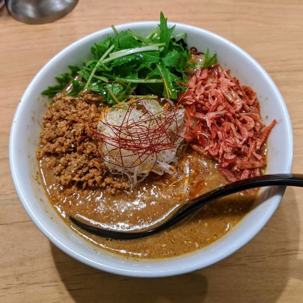 「濃厚胡麻みそ担々麺」@らーめん 雅楽 GARAKUの写真