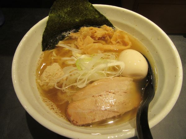 「ＳＡＢＯ中華　塩（８００円）＋味玉１００円」@麺屋 SABOとにわとりの写真