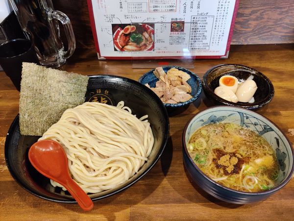 「つけ麺鶏魚介　切落しチャーシュー　失敗煮卵」@麺屋 八頭龍 バイパス店の写真