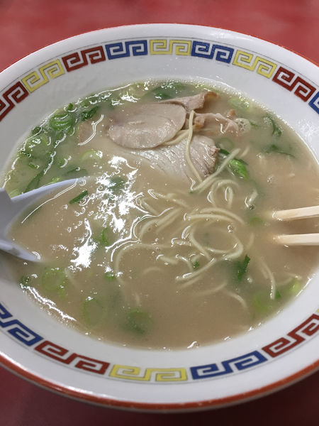 「ラーメン」@博多ラーメンとんとんの写真
