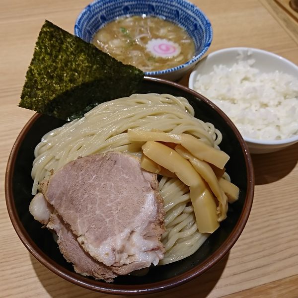 「つけ麺 並 730えん ライス 100えん」@舎鈴 JRさいたま新都心ビル店の写真