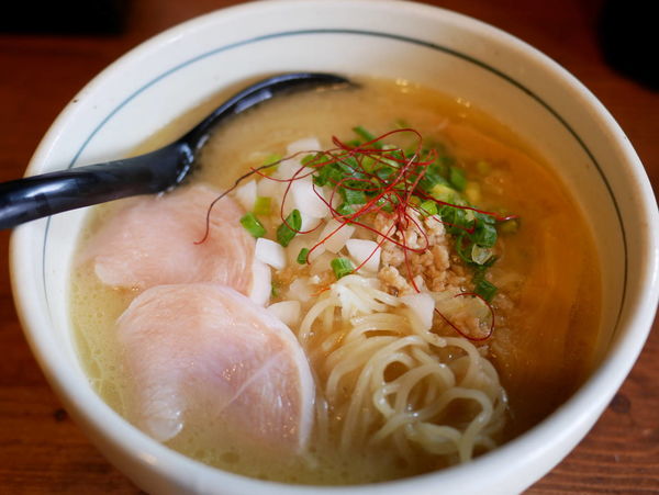 「濃厚鶏白湯そば 塩」@濃厚鶏麺 ゆきかげ 三ノ輪店の写真