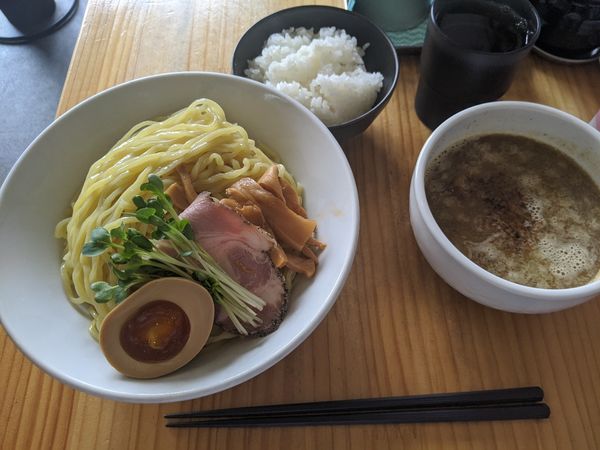 「期間限定つけ麺　850円　大盛り+100円　ランチ少ライス無料」@麺屋 ぶんけいの写真