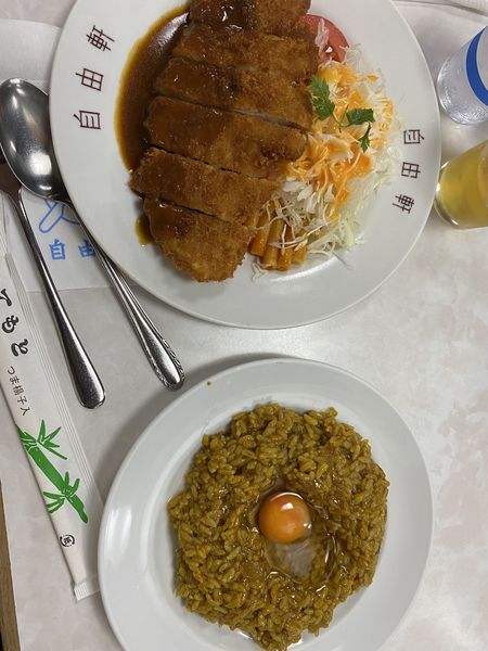 「名物カレー付きトンカツ」@自由軒 難波本店の写真