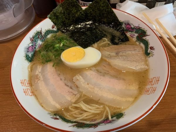 「豚骨ラーメン並＋サービス替玉１玉」@豚骨発祥 久留米ラーメン くるめやの写真
