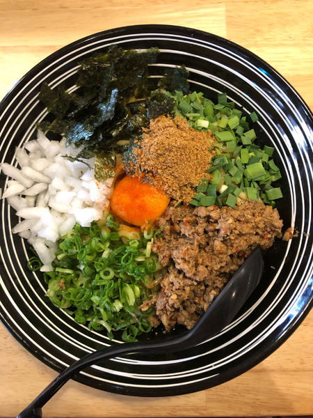 「台湾油そば　870円」@葵春堂の写真