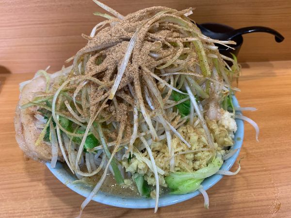 「小ラーメン　野菜　脂　ニンニク少し　しょうが　ねぎ　和風BB」@ラーメン二郎 八王子野猿街道店2の写真