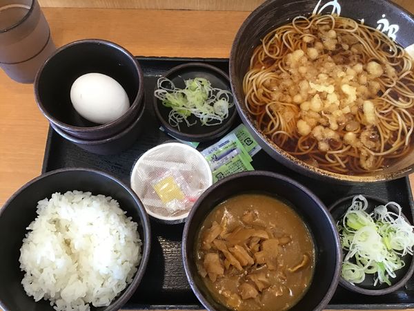 「朝そば(納豆)380円・クーポンでカレールー・大盛無料」@ゆで太郎 柏名戸ヶ谷店の写真