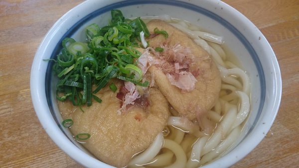 「きつねうどん」@純手打ちうどん勝一の写真