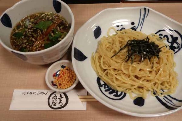 「ざるらーめん　800円」@与ろゐ屋の写真