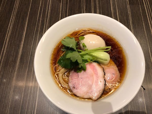 「熟成醤油 並＋味玉子」@中華蕎麦 三藤の写真