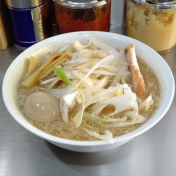 「ネギラーメン＋味付玉子」@ホープ軒 千駄ヶ谷本店の写真