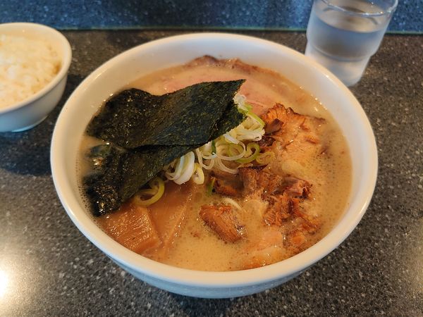 「チャーシュー麺とんしお」@らーめん 楓の写真