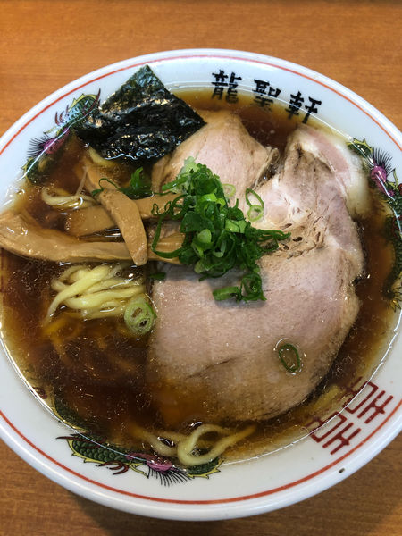 「醤油ラーメン(煮干し)」@龍聖軒の写真