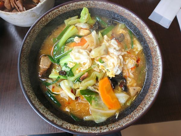 「旨辛とろみめん（硬め）」@らーめんばる ととやの写真