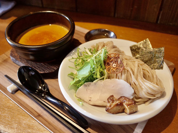「‪濃厚オマール海老のトリュフつけ麺…900円」@ヌードル 麺和の写真