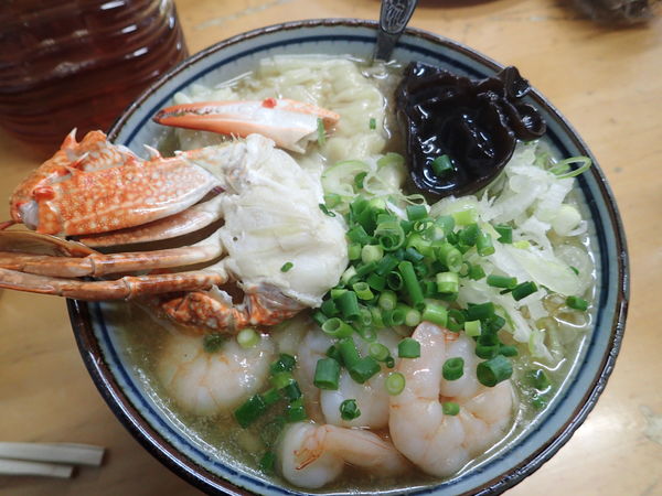 「海老雲吞麺　Ｃ(塩バージョン)」@MENYA 食い味の道有楽の写真