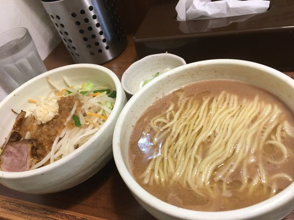 「ラーメン スタベジ大盛+ネギ」@麺処 一笑の写真