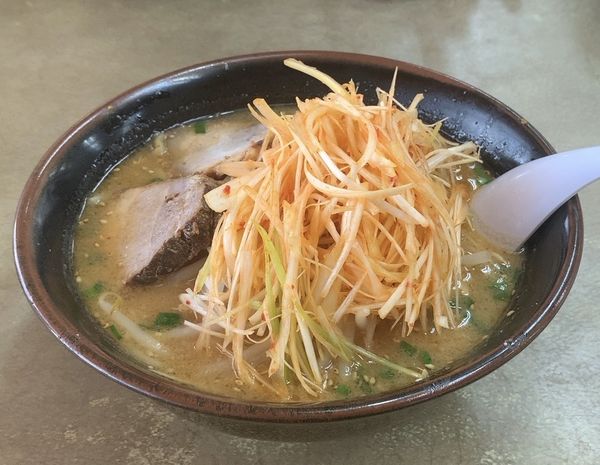 「味噌ネギラーメン チャーシュー２枚」@くるまやラーメン 館山北条店の写真
