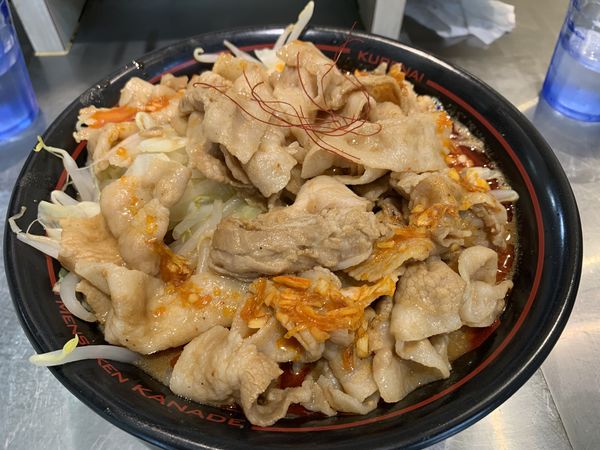 「紅肉増し」@麺創研 紅 府中の写真