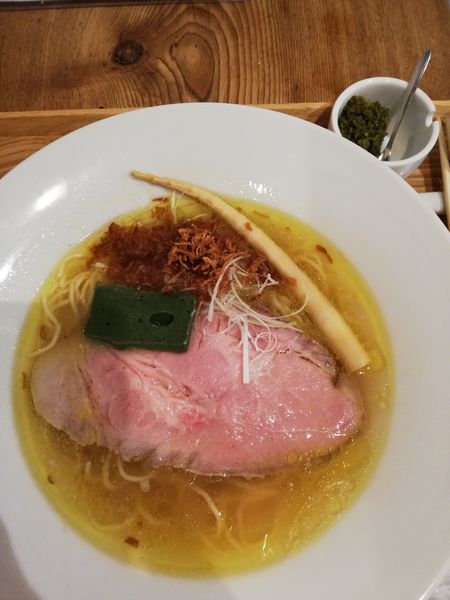 「しょっつるらーめん」@清湯豚骨白醤油拉麺 LABO麺の写真
