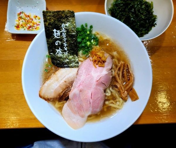 「すっぱゆず大盛+ばらのり、ライス、あられ」@自家製中華そば 麺の虜の写真