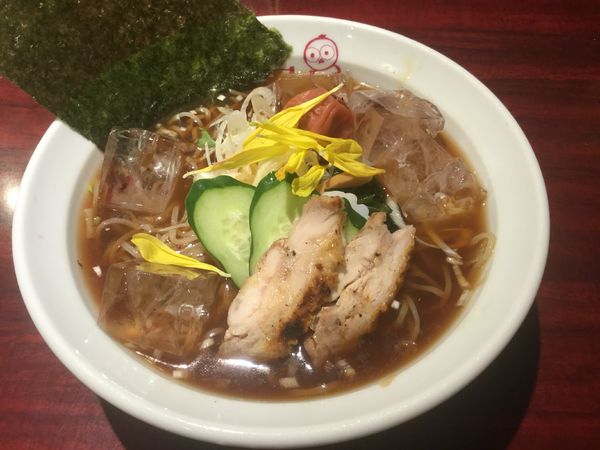 「【期間限定】梅つったい(冷たい)ラーメン(¥970)」@麺ダイニング ととこの写真