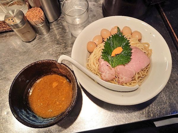 「【限定】めっちゃ雲丹昆布水つけ麺（麺大盛り）＋うずら」@さんじの写真