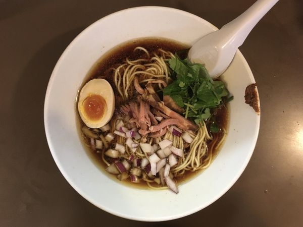 「秋刀魚節の冷やしソバ ＋ 冷やし和え玉」@鶏こく中華 すず喜の写真