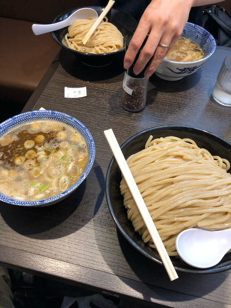 「痺れ　特盛」@六厘舎 上野店の写真