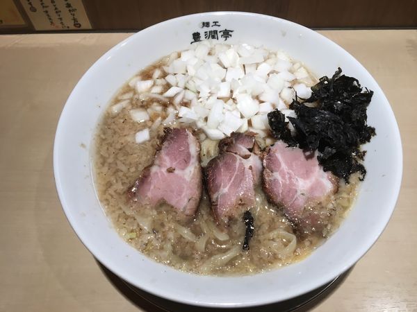 「中華そば＋玉ねぎ」@麺工 豊潤亭の写真