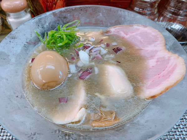 「ギンギラ煮干し冷やし　水だしver」@麺や 睡蓮の写真