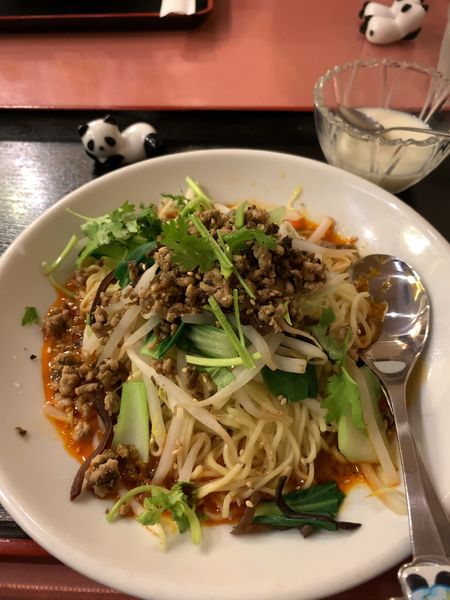 「汁無し担担麺(750円)」@熊猫飯店の写真