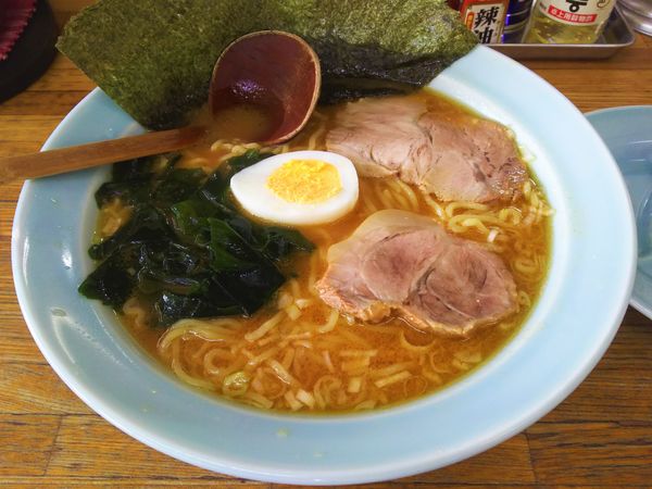 「辛唐￥715＋Aセット（餃子×ライス×漬物）￥165」@らーめん 大五郎の写真