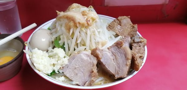 「大豚 生玉子+味玉」@ラーメン二郎 環七一之江店の写真