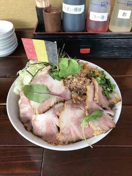 「イベリコまぜそば 大盛 1,080円」@餃子の並商 都賀店の写真