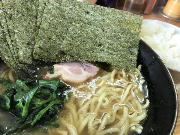 「ラーメンのり増し 820円 中盛ライス 150円」@巓の写真