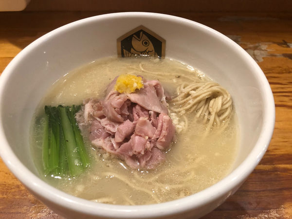 「真鯛らーめん880円」@真鯛らーめん 麺魚の写真