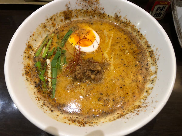 「麻辣坦々麺　優」@麺やBar 円の写真