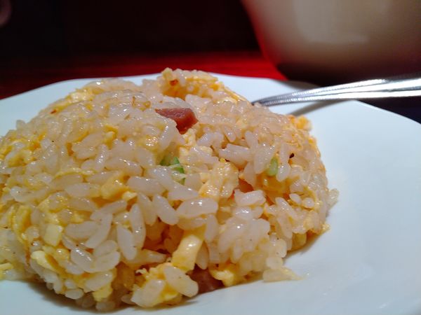 「#半チャーハン #日替わりラーメン #820円」@華宴 戸越銀座店の写真