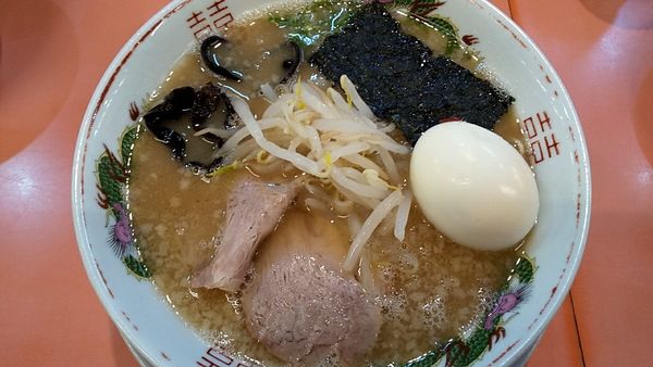 「九州とんこつ680円+替玉100円+ゆで卵20円」@大公 金沢文庫店の写真