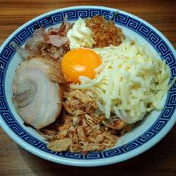 汁なし￥800＋チーズ￥100