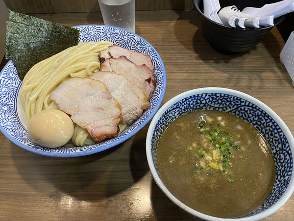 「特製極濃煮干しつけ麺、特盛り」@煮干しつけ麺 宮元の写真