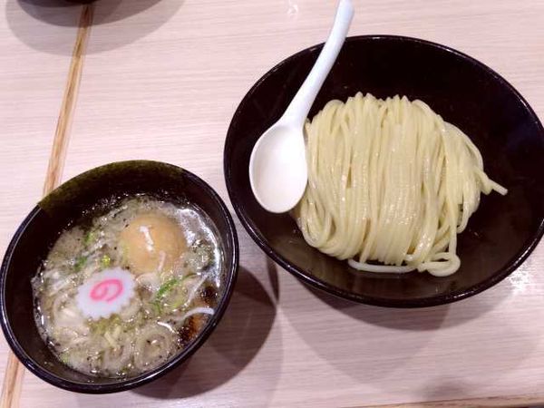 「特製背脂醤油つけめん (1050円)」@頑者製麺所 エキア成増店の写真