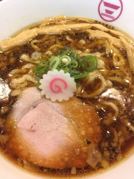 「中華そば」@横浜中華そば 維新商店の写真